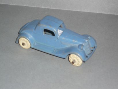 TOOTSIETOY City Coupe blue (as is) (without...