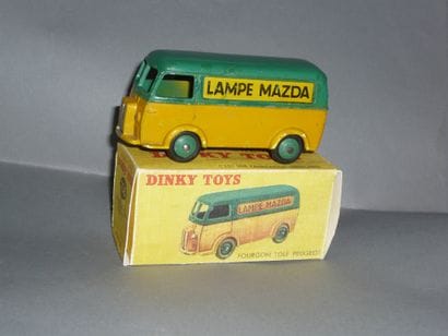 DINKY TOYS n°25B.Peugeot D3A Lamp MAZDA....