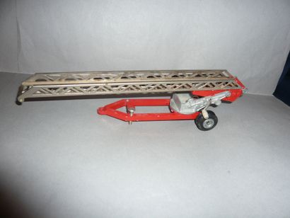 TECHNO. Fireman's high ladder