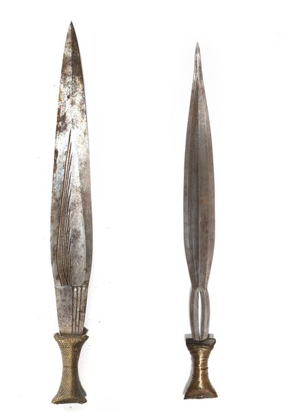 Set composed of: a sword with a leaf-shaped...