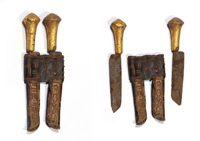 Pair of straight blade knives, the wooden...