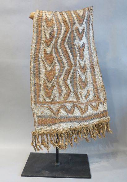 Cape de pluie

Bandes de fibres végétales...