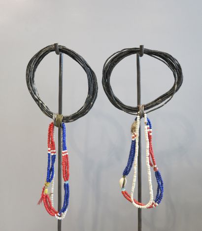 Paire de bracelets de bras en perles multicolores...