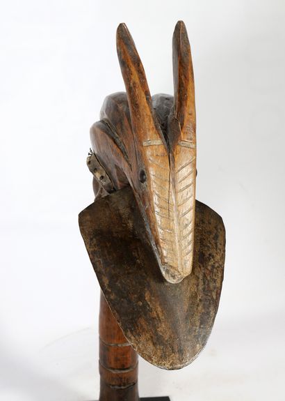 Herminette, exceptionnel objet coutumier,...