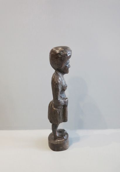 Statuette anthropomorphe représentant un...
