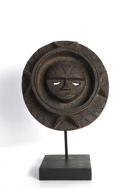 Masque solaire de style Eket en bois pat...