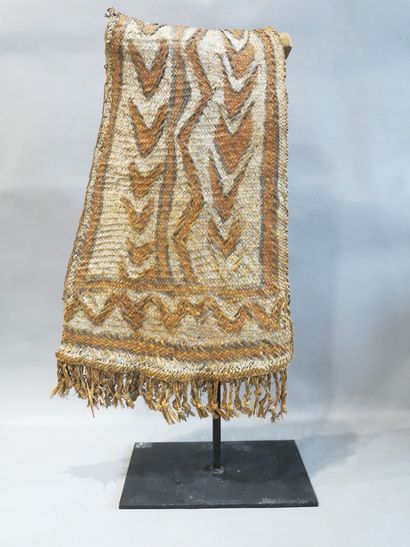 Cape de pluie

Bandes de fibres végétales...