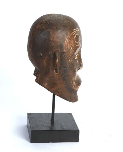 Tête de remplacement présentant un visage...