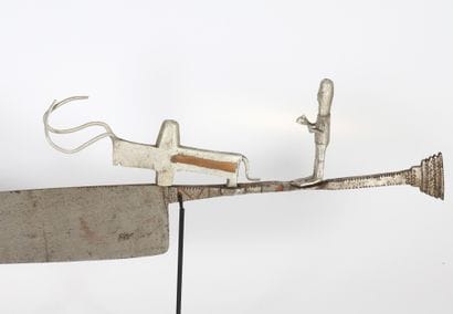 Couteau cérémoniel Bara, la lame caractéristique...