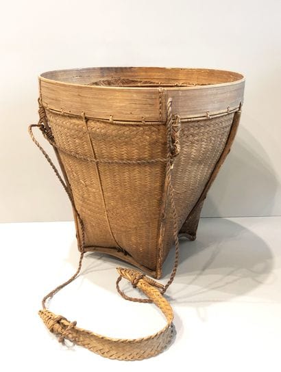 Panier à thé en osier tressé avec poignée...