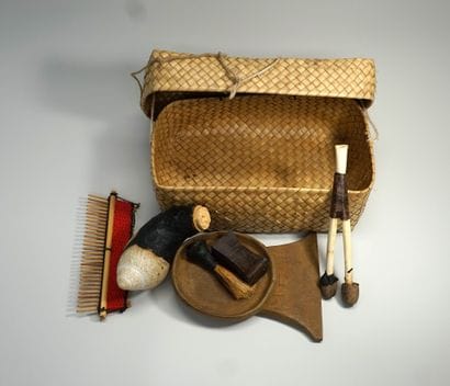 Complete Yopéro in its basket for shamanic...
