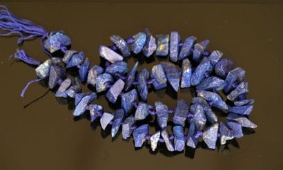 Necklace made of rough lapis lazuli stones....