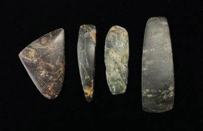 Lot composed of 4 finely polished serpentine...