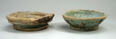 Ensemble de deux coupes en terre cuite à...