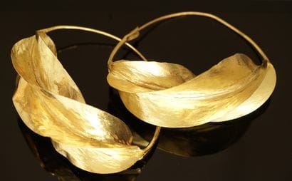 Pair of earrings PEUL in tinned and gilded...