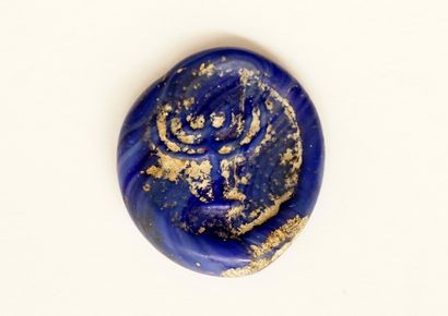 Cachet presenting a menorah. Blue glass paste....
