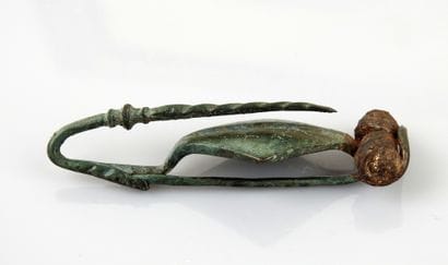 Spring fibula and diamond-shaped arch, rare...