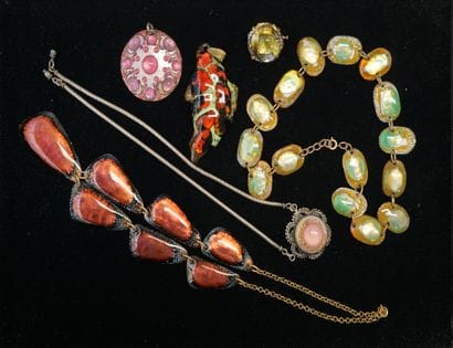 BIJOUX FANTAISIE: Ensemble de bijoux fantaisie...
