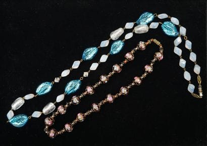 BIJOUX FANTAISIE: Ensemble de 2 colliers...