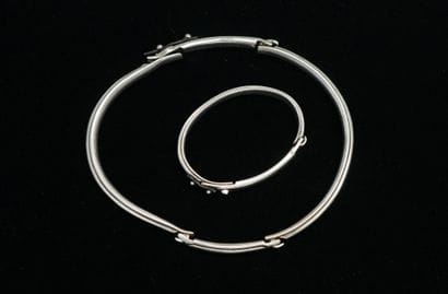 JOHN JESSEL - COLLIER et BRACELET torque...