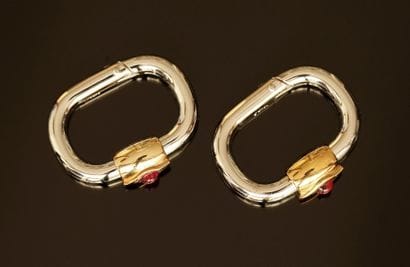 YVES SAINT LAURENT: Paire de boutons de manchette...