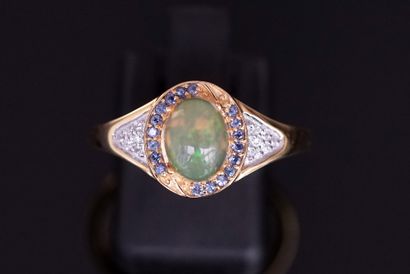 Gilded silver ring (vermeil) 925/°° centered...