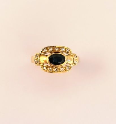 RING in 18K (750/°°) yellow gold, set with...