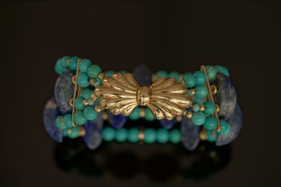 BRACELET with 4 rows of turquoise beads (possibly...