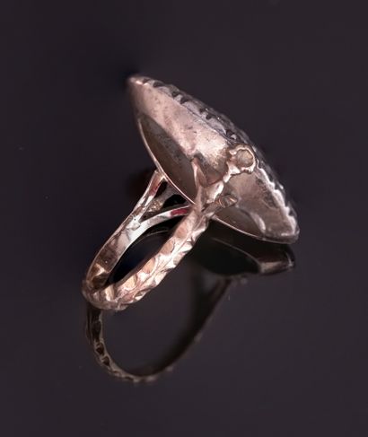 
Marquise ring in 14k (585/°°) gold and silver...