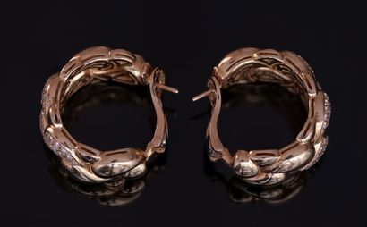 CHOPARD - PAIR OF EARRINGS 