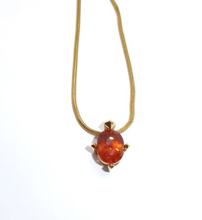 NECKLACE in 18K yellow gold (750/°°) set...