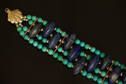 BRACELET with 4 rows of turquoise beads (possibly...