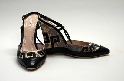 MIU-MIU - Paire d'escarpins à semelles compensées...