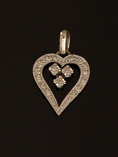 14k (585/°°) white gold openwork heart pendant...