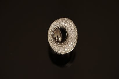 IMPOSING RING signed MARCO MOLINARIO in 18K...