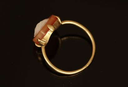 RING in 18k yellow gold (750/°°) set with...