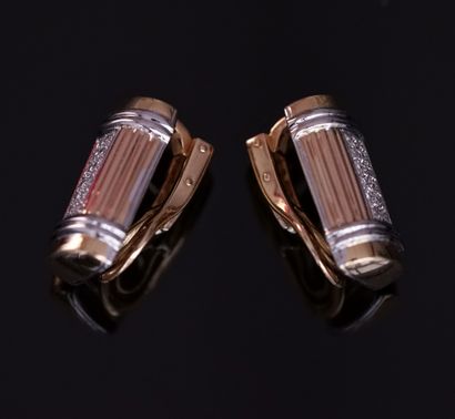 PAIR OF EAR CLIPS with geometrical motifs,...
