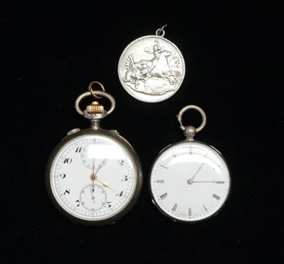 SET in silver min 800/°° composed of 2 pocket...