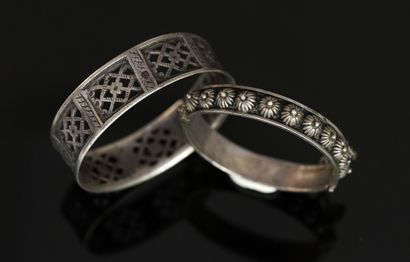 SET of 2 ethnic style bracelets, in silver...