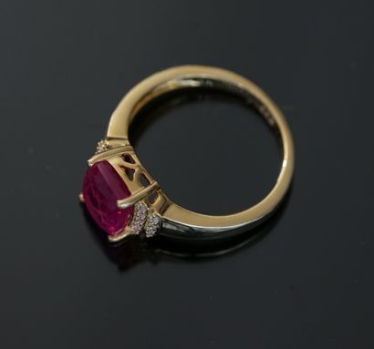 GOLDEN SILVER RING 925/°° centered with a...