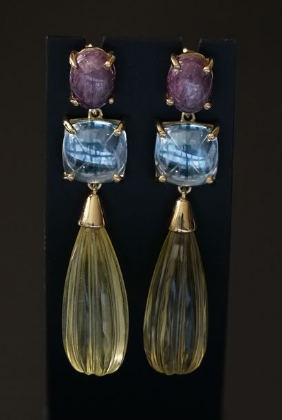 PAIR OF EARRINGS in 925°/°° gold and 9k (375°/°°)...