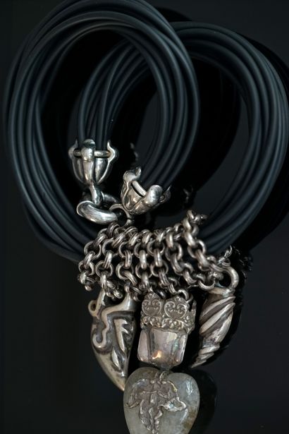 NECKLACE in silver 925/°° formed by 14 rubber...