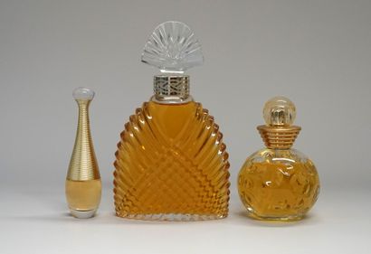
LOT of 3 BOTTLES of eau de parfum and toilet:...