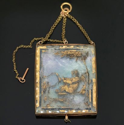 
PENDENTIF rectangulaire ouvrant composé...