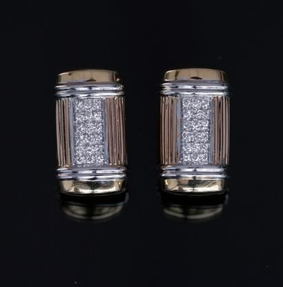 PAIR OF EAR CLIPS with geometrical motifs,...