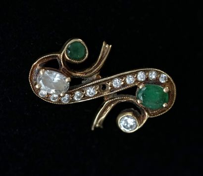 
ELEMENT DE BAGUE ancienne en or 18k (750°/°°)...