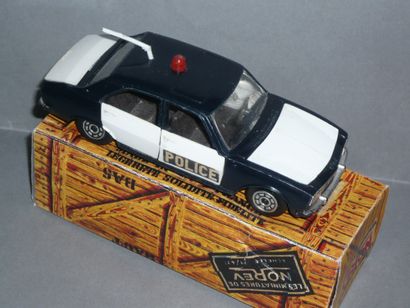 NOREV n°160 Peugeot 504 POLICE (en l'éta...