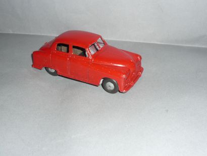 SEPTOY? Standard Vanguard rouge (en l'ét...