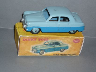 DINKY TOYS GB n°162. Ford zéphyr saloon bleu...