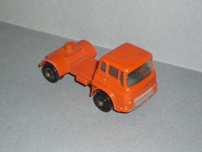 LESNEY « MATCHBOX » Série 1-75. n°2 Bedford...